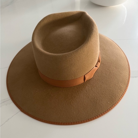 Lack Of Color Teak Rancher - Picture 5 of 8